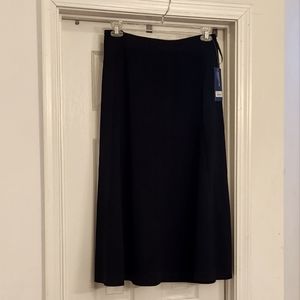 33in long black skirt
